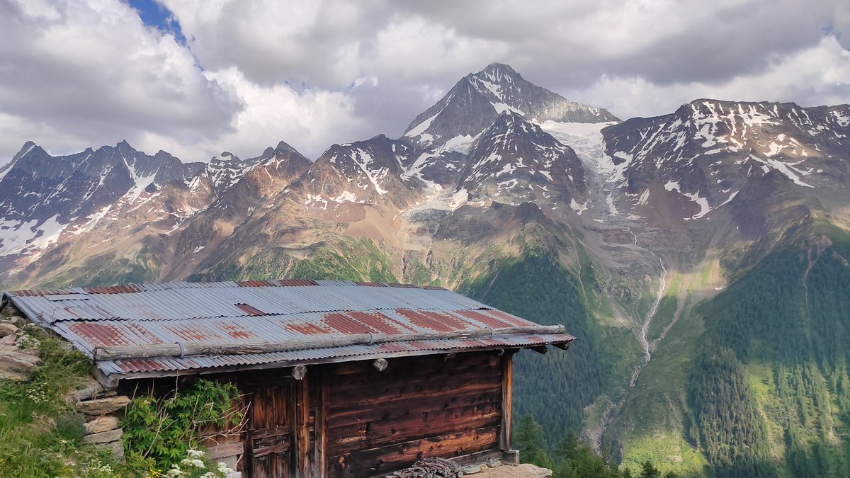 eFlotime's tweet image. Meine Gedanken sind bei den Betroffenen vom Bergsturz in Blatten.😢
