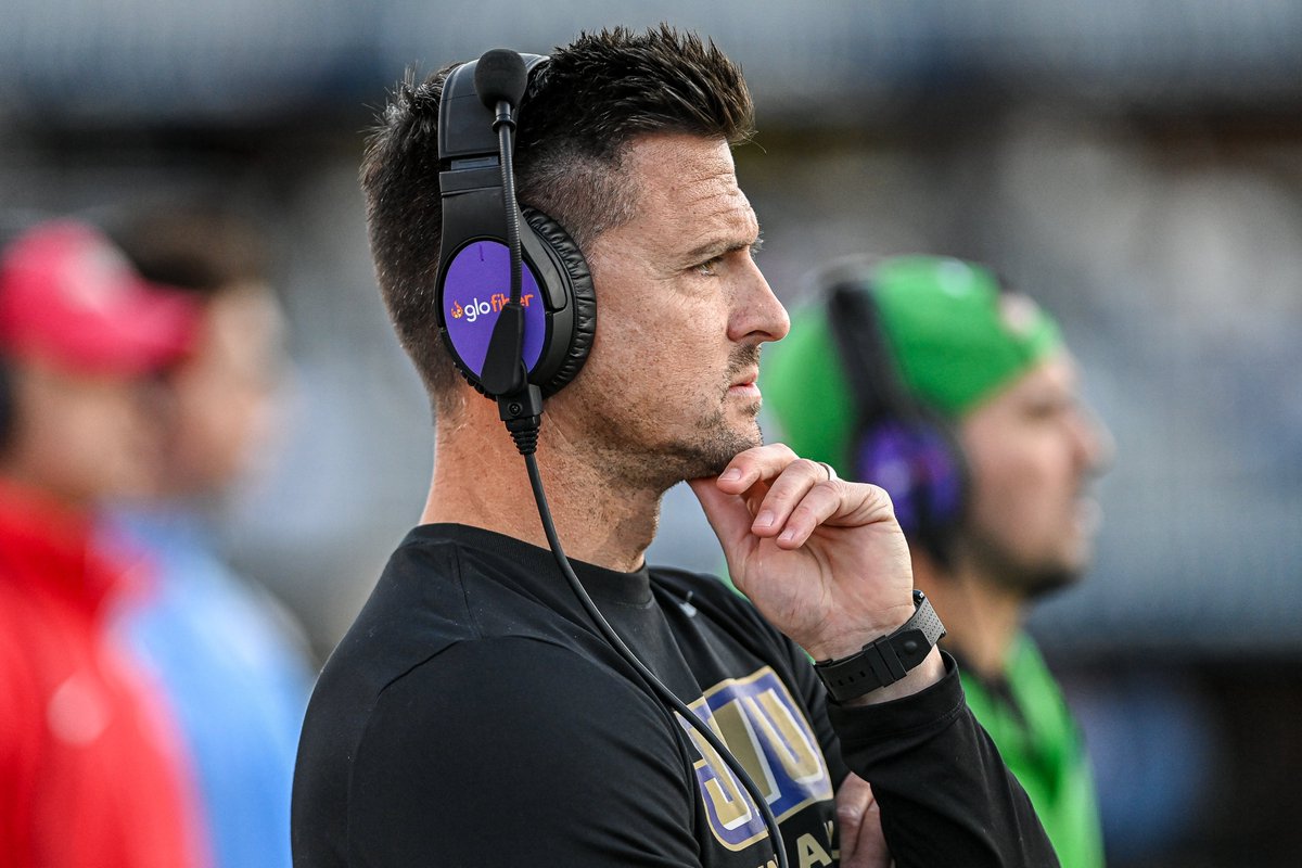 Dave Riggert (@daveriggert) on Twitter photo Hear from James Madison head football coach Bob Chesney as he met with the media Wednesday for an offseason update as summer workouts begin next week.
🔊 bit.ly/44T4Ffj
<a href="/JMUFootball/">JMU Football</a> | <a href="/CoachBobChesney/">Robert Chesney</a> Hear from James Madison head football coach Bob Chesney as he met with the media Wednesday for an offseason update as summer workouts begin next week.
🔊 bit.ly/44T4Ffj
<a href="/JMUFootball/">JMU Football</a> | <a href="/CoachBobChesney/">Robert Chesney</a>