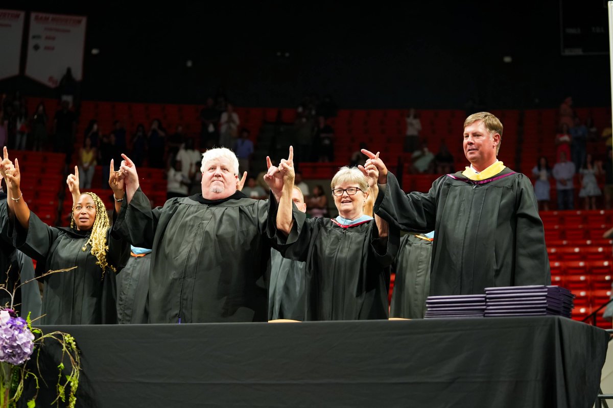 Last Saturday, we celebrated the incredible achievements of our Wildkat graduates - and what a day it was! From the proud smiles to the cap toss, it was a moment to remember. 🎓✨

🔗 Here are a few photo highlights from the ceremony: tinyurl.com/bdzstpxm

We’re so proud of