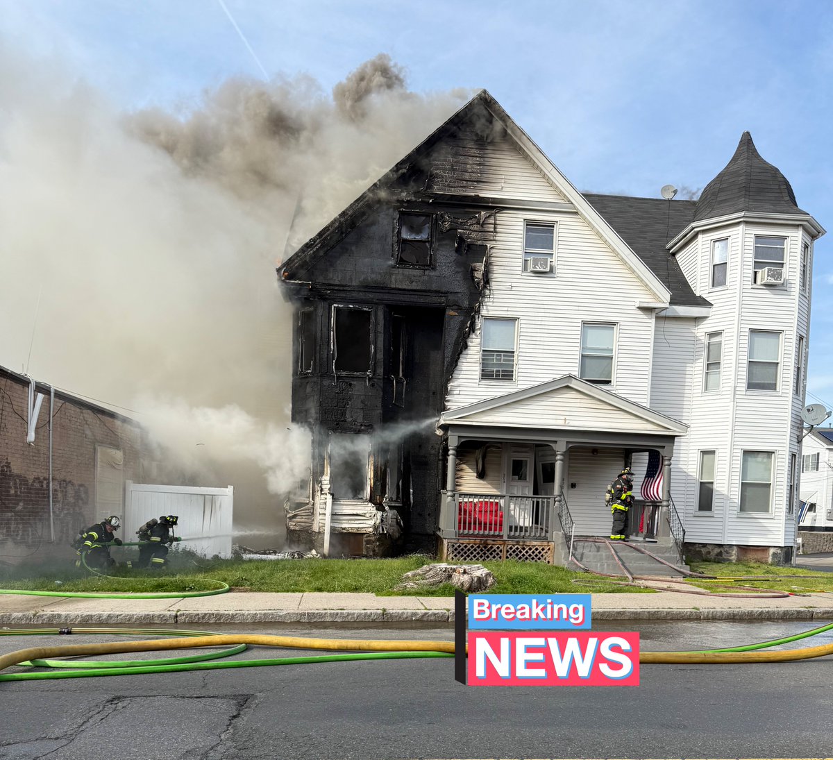 2nd alarm of fire Malden Ma, 206 Ferry St scene photo