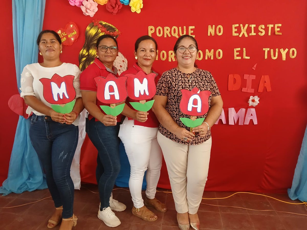 La comunidad educativa del municipio de Nagarote celebró con alegría y dedicación el Día de las Madres Nicaragüenses, realizando actos culturales en cada centro educativo del municipio. 💃🎤🎭