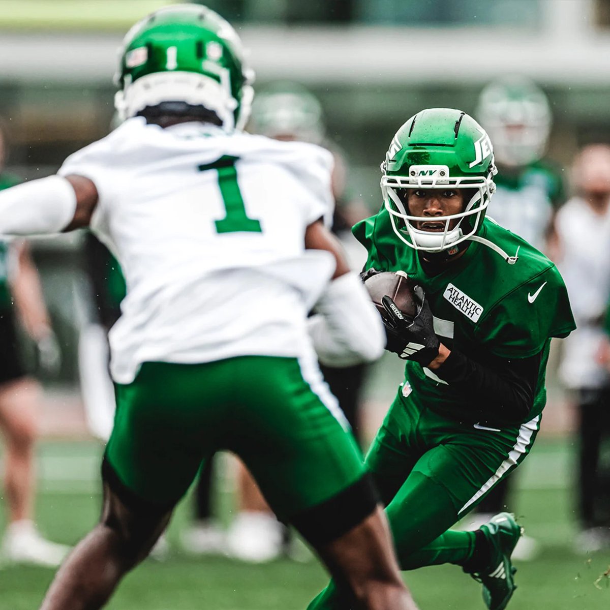 π
πππ πππΏππΌπ« (@nyjets_media) on Twitter photo Excited for Year 4 of this matchup in Training Camp πΏ
<a href="/iamSauceGardner/">SAUCE GARDNER</a> vs <a href="/GarrettWilson_V/">Garrett Wilson</a>
#JetUp Excited for Year 4 of this matchup in Training Camp πΏ
<a href="/iamSauceGardner/">SAUCE GARDNER</a> vs <a href="/GarrettWilson_V/">Garrett Wilson</a>
#JetUp