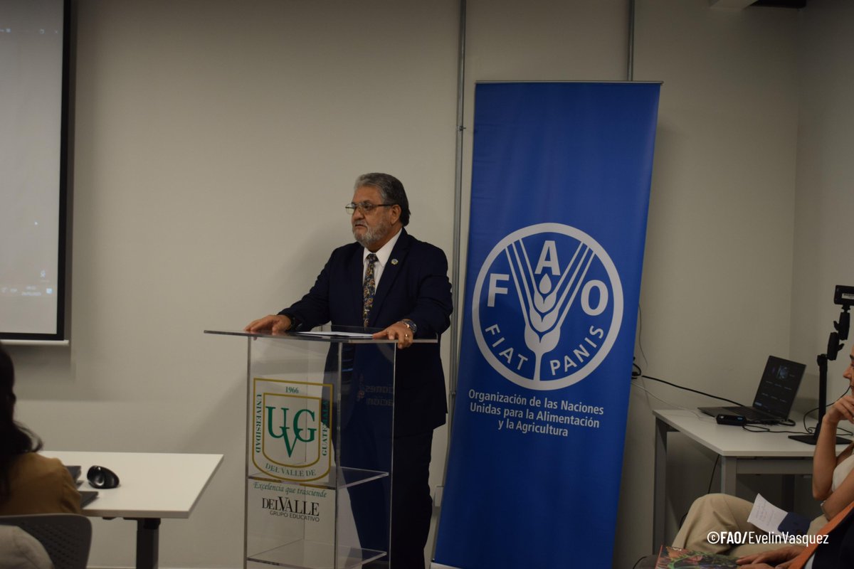 FAO Guatemala (@faoguatemala) on Twitter photo 🌳Los equipos técnicos de <a href="/marnguate/">Ministerio Ambiente y Recursos Naturales</a>, <a href="/MagaGuatemala/">MAGA Guatemala</a>, <a href="/CONAPgt/">CONAP</a>, <a href="/inabguatemala/">INAB Guatemala</a>, <a href="/uvggt/">Universidad del Valle de Guatemala</a> y <a href="/FAO/">Food and Agriculture Organization</a> fortalecen sus capacidades para participar en nuevos mecanismos de reducción de emisiones forestales, mediante monitoreo, reporte y verificación #MRV en el marco de #AFOLU y #REDD+ 🌳Los equipos técnicos de <a href="/marnguate/">Ministerio Ambiente y Recursos Naturales</a>, <a href="/MagaGuatemala/">MAGA Guatemala</a>, <a href="/CONAPgt/">CONAP</a>, <a href="/inabguatemala/">INAB Guatemala</a>, <a href="/uvggt/">Universidad del Valle de Guatemala</a> y <a href="/FAO/">Food and Agriculture Organization</a> fortalecen sus capacidades para participar en nuevos mecanismos de reducción de emisiones forestales, mediante monitoreo, reporte y verificación #MRV en el marco de #AFOLU y #REDD+