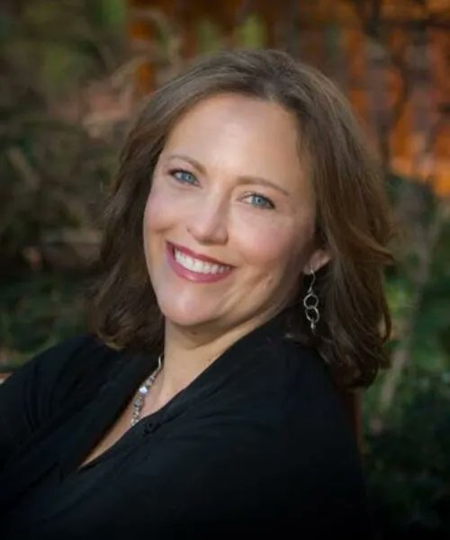 We are very excited to announce that Dr. Rebecca MacLeod, Daniel J. Perrino Endowed Chair in Music, will serve as the 2025 ISYM Senior Orchestra conductor with April Whyte and Angie Duenas serving as assistants!  You can find more information at music.illinois.edu/engagement/isy…