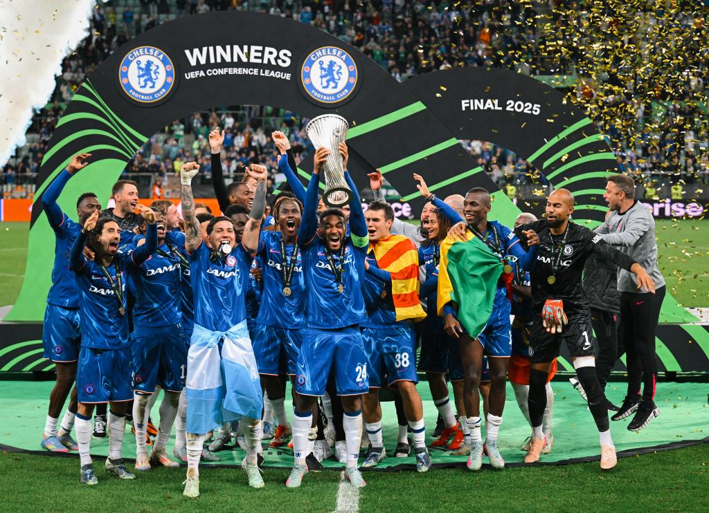 esteemboyboy's tweet image. #Eurovision2025 #eufa #ChelseaFC #blues #ChelseavsRealbetis 💙💙💙🏆🏆🏆✨️✨️✨️✨️🏆🏆🏆🔵🔵🔵🔵✨️✨️✨️💙💙💙