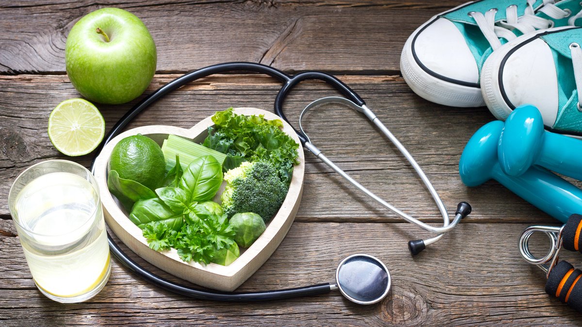 With over 50% of the U.S. population diagnosed with at least one chronic disease, how can physicians take action? That's where Lifestyle Medicine comes in. 🍏

Hear from the Namey/Burnett Award first-place winners about the rise of Lifestyle Medicine:
ow.ly/R5sr50VWyBL