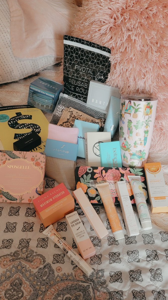 SunandSipCups's tweet image. Checkout Paradise Delivered, palm trees and  paradise delivered to your front door. Code SPARKLE at checkout for 50% off any one-time purchase mystery box or subscription!! #subscriptionbox #mysterybox #deals  paradisedelivered.com/refer/Meaga-IW…