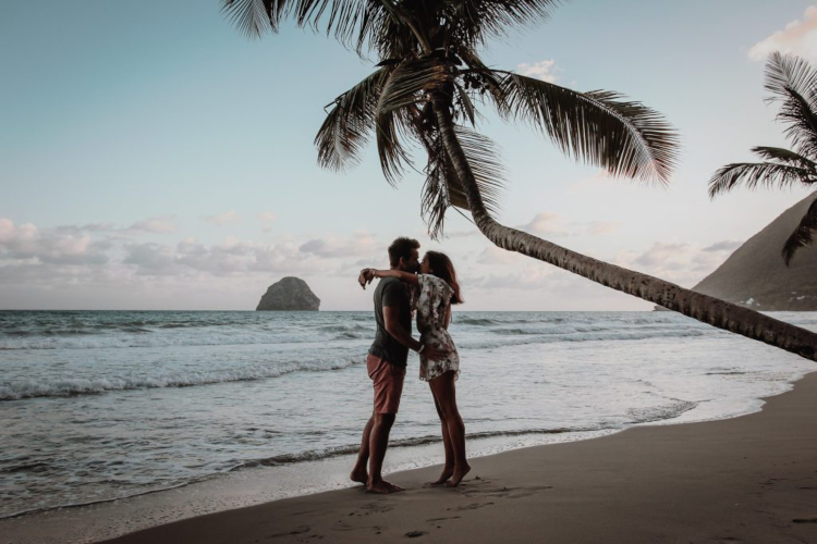 10 Reasons to say "Oui" to Martinique❤️

🌴The Caribbean’s best-kept romantic secret!🥂

👉Discover why Martinique is the perfect honeymoon destination. : themontrealeronline.com/18it

#Caribbeanisland #Martinique #MartiniqueTourisme #travel #vacation #honeymoon #honeymoondestination