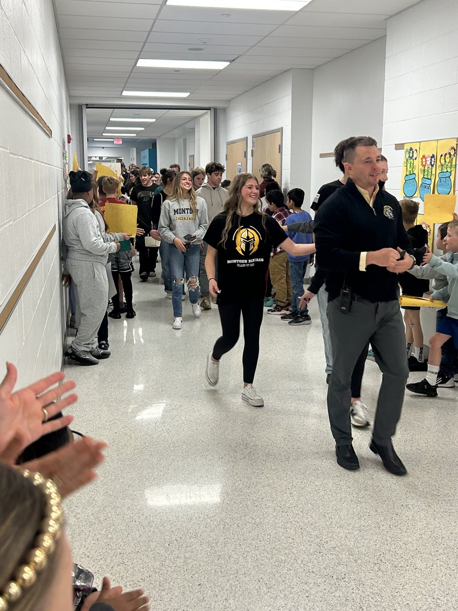 Amanda Seretti tweet media