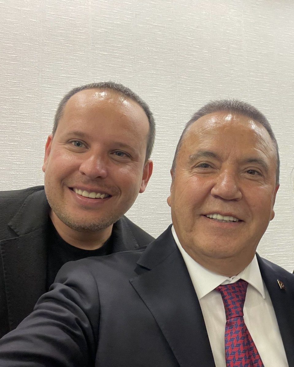 Antalya Büyükşehir Belediye Başkanımız sayın ⁦Muhittin Böcek e geçmiş olsun dileklerimi iletiyor acil şifalar diliyorum. ⁦<a href="/BocekMuhittin/">Muhittin Böcek</a>⁩