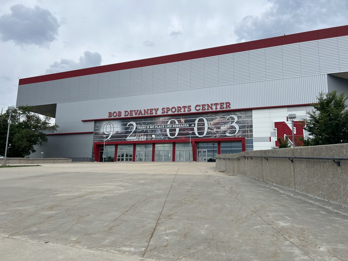 em_norwood's tweet image. Big changes are coming to the Bob Devaney Center!

Tune in to @Channel8ABC to hear what you should expect ahead of Husker Volleyball season!
#HuskersVB #Huskers