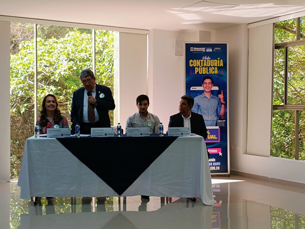 Prosantander (@pro_santander) on Twitter photo La <a href="/udes_oficial/">Universidad de Santander</a> fue escenario de la Mesa de Trabajo Centros de Excelencia Educativos, bajo el lema: Unamos capacidades para hacer de Santander un referente de energía.
El coordinador de Empresarios Conscientes de <a href="/pro_santander/">Prosantander</a> <a href="/Solano/">Víctor @Solano Franco</a>, participó activamente en esta conversación La <a href="/udes_oficial/">Universidad de Santander</a> fue escenario de la Mesa de Trabajo Centros de Excelencia Educativos, bajo el lema: Unamos capacidades para hacer de Santander un referente de energía.
El coordinador de Empresarios Conscientes de <a href="/pro_santander/">Prosantander</a> <a href="/Solano/">Víctor @Solano Franco</a>, participó activamente en esta conversación
