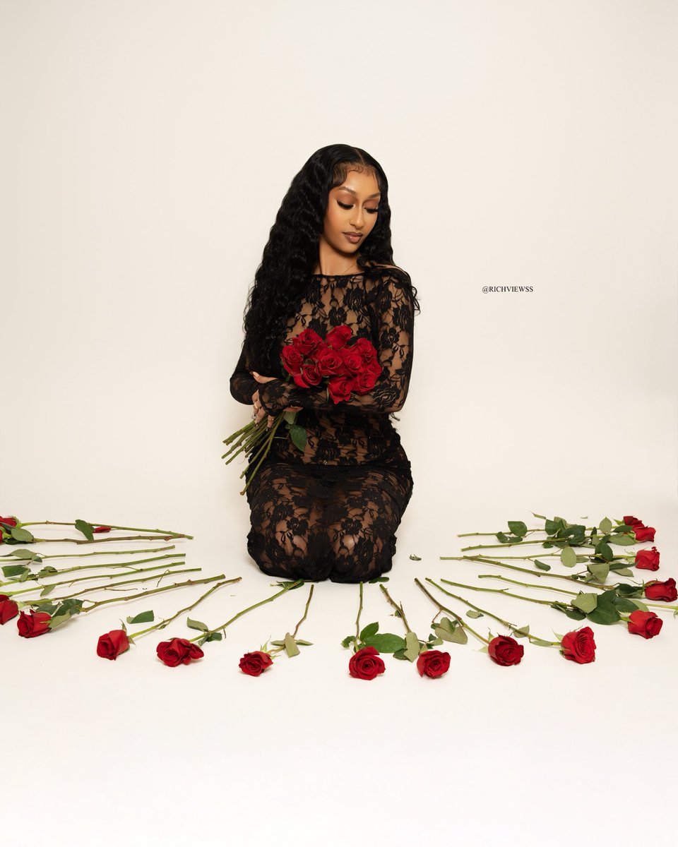 kiidiist's tweet photo. hbd 2 me🌹 https://t.co/qh26nZXIVk