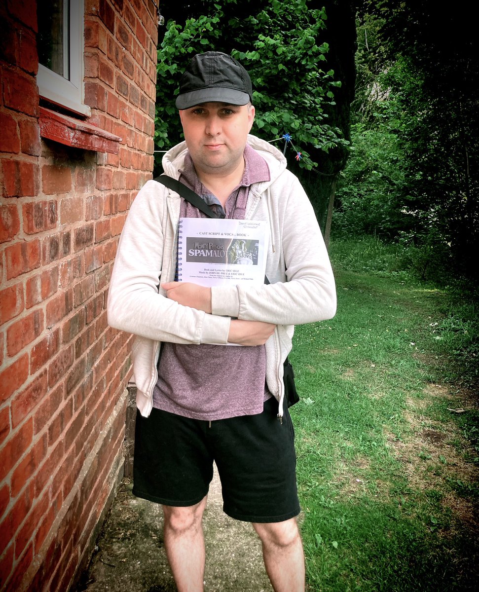 dwdavidw91's tweet photo. Getting ready to go to rehearsals for Spamalot The Musical. @theatresevern 9th - 11th October and tickets are available now! Box Office 01743 281281 | Online https://t.co/FgblY8iiez #theatresevern #shrewsbury #shropshire #lovelife #shroparts #spamalotthemusical https://t.co/vZod7h2H1O