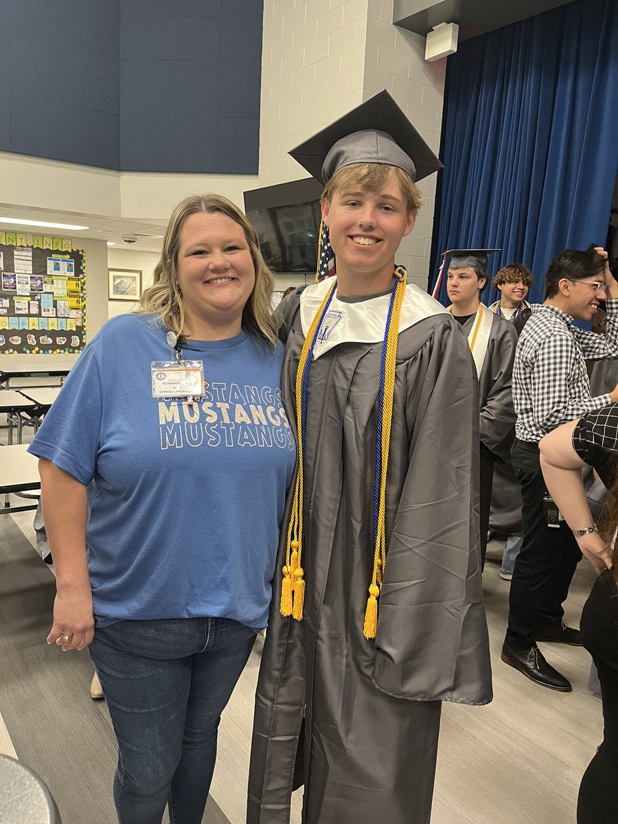 Hailey Reinhardt tweet media