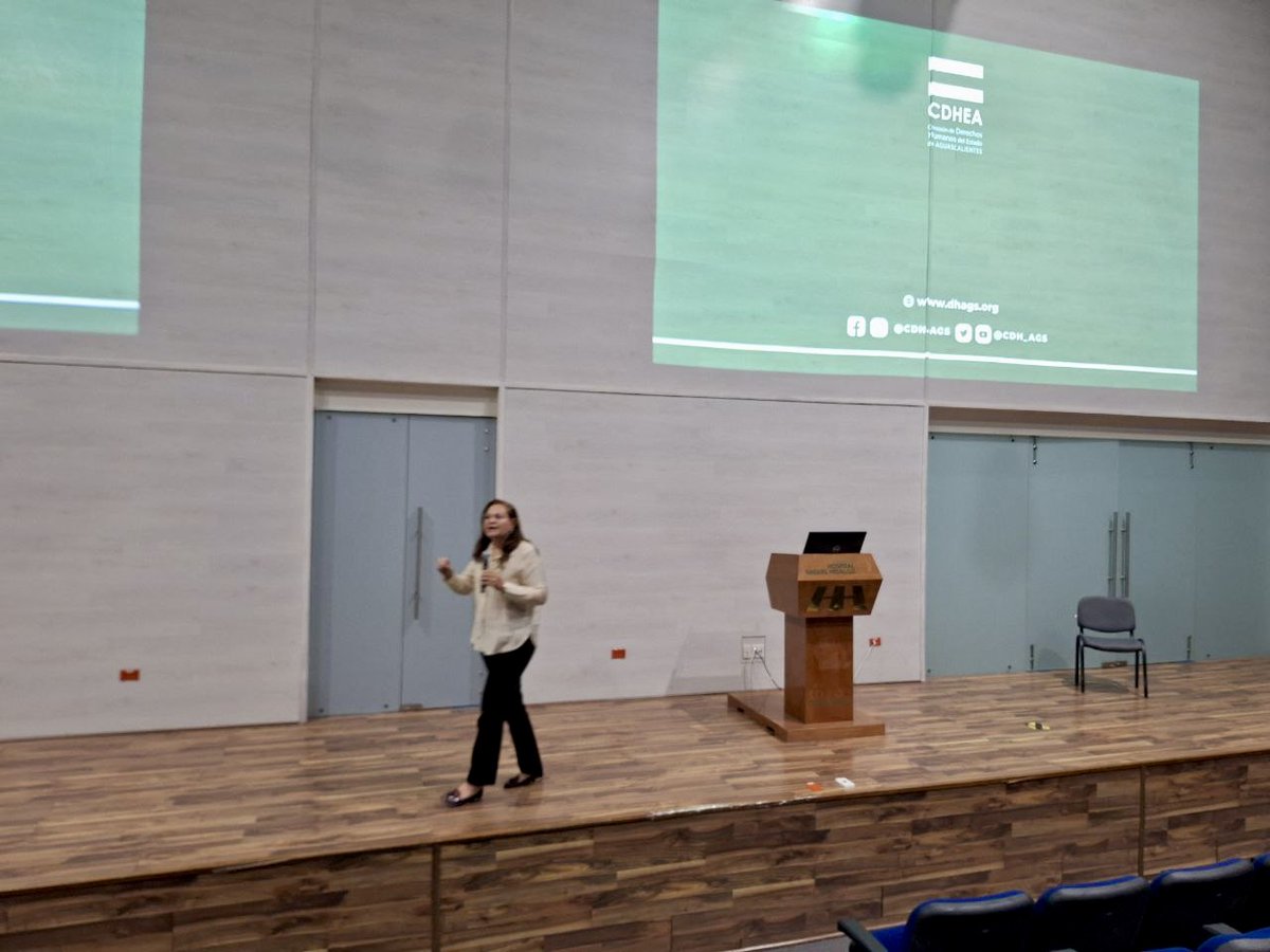 CDH_Ags's tweet image. Como parte de las acciones de difusión y promoción de los Derechos Humanos y buscando siempre mantener el compromiso de colaboración interinstitucional, la CDHEA acudió al #HospitalHidalgo para impartir el curso titulado “Derechos Humanos y Salud”.