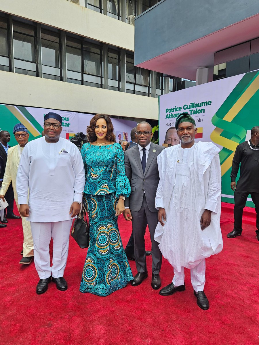 ECOWAS member states gathered today at the Nigeria Institute for International Affairs, where the Treaty of Lagos which brought ECOWAS into existence was signed 50 years to this day( 28th May 1975) to celebrate the Silver Jubilee of the  ECOWAS Commission . The event was a moment