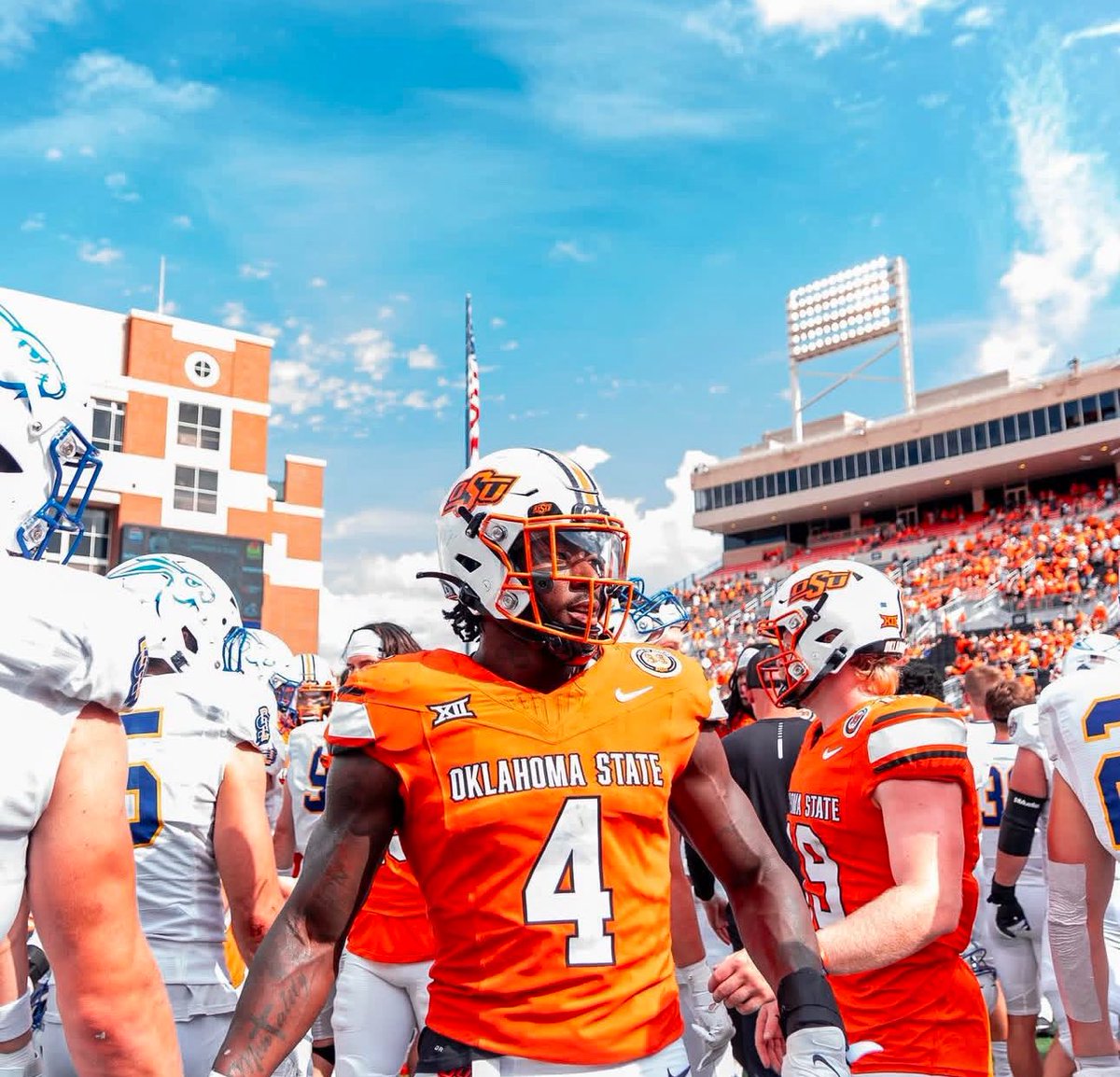 Quinterrius ‘Moonie’ Gipson (@mooniegipson) on Twitter photo Thank you to my teammates, coaches and family for helping me earn an offer from Oklahoma State University!
<a href="/Coach_CPatt/">Cory Patterson</a> Thank you to my teammates, coaches and family for helping me earn an offer from Oklahoma State University!
<a href="/Coach_CPatt/">Cory Patterson</a>