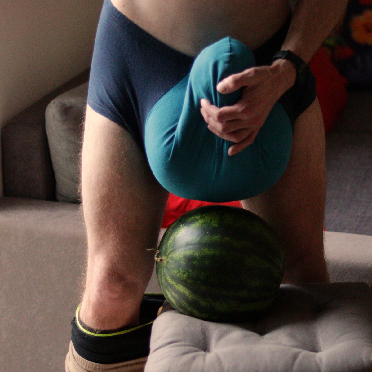 Hi, have a nice Saturday everyone 🍈