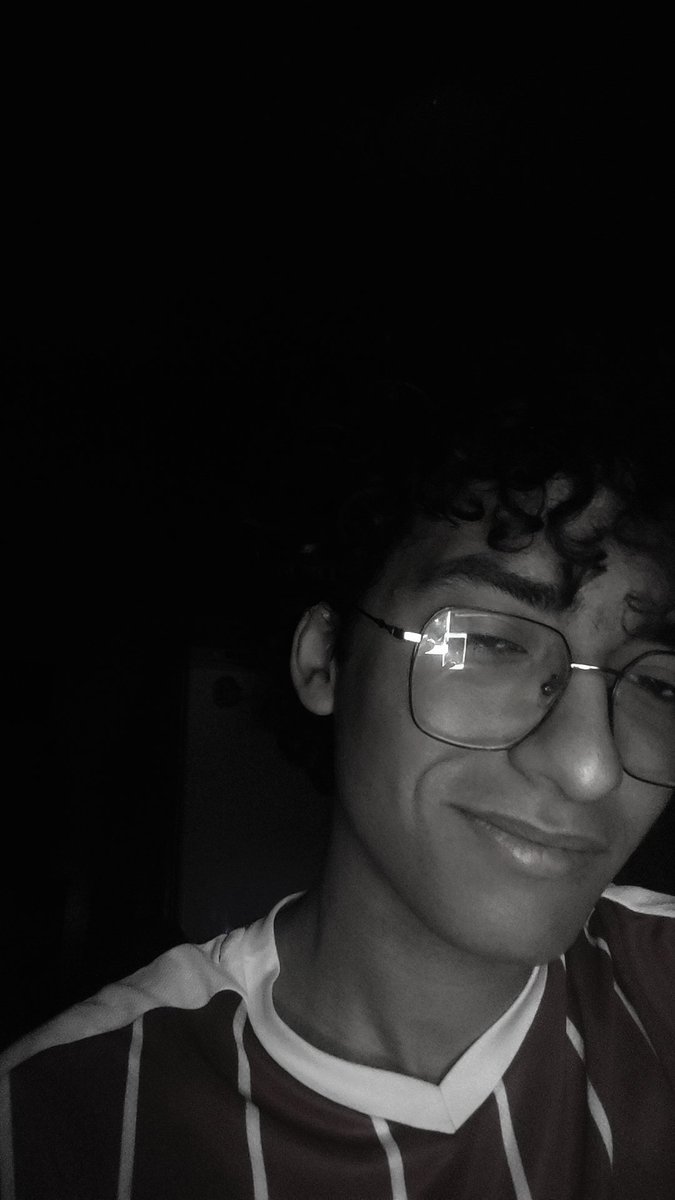 HdmgiHfnwicoq tweet media