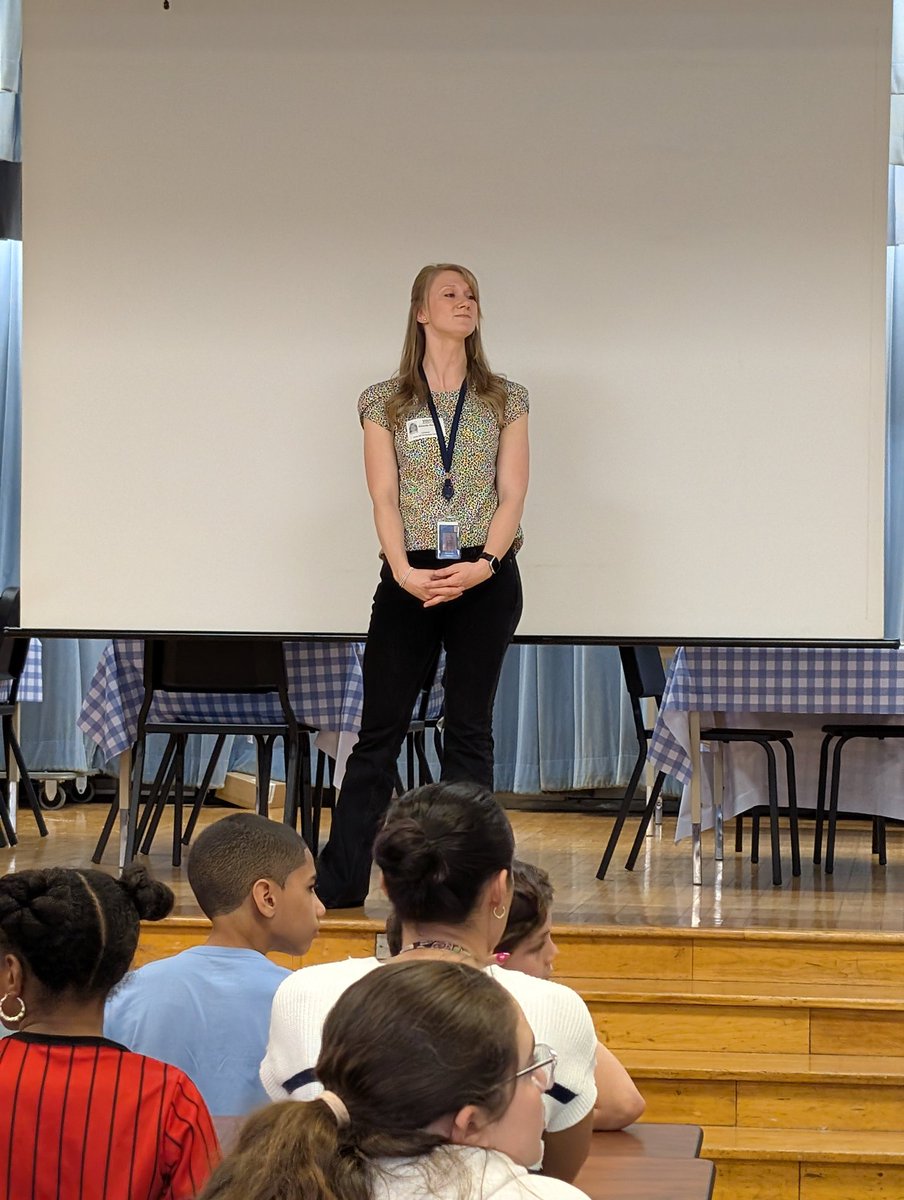 Craig Hill School (@craighillgcsd) on Twitter photo Special thanks to the individuals who came to present to our 5th graders at our Career Fair today! What a way to expose them to opportunities beyond Craig Hill! <a href="/GCSDcommschools/">GCSD Community Schools</a> <a href="/GreeceCentral/">Greece Central</a> <a href="/CenterForYouth/">Center For Youth</a> Special thanks to the individuals who came to present to our 5th graders at our Career Fair today! What a way to expose them to opportunities beyond Craig Hill! <a href="/GCSDcommschools/">GCSD Community Schools</a> <a href="/GreeceCentral/">Greece Central</a> <a href="/CenterForYouth/">Center For Youth</a>