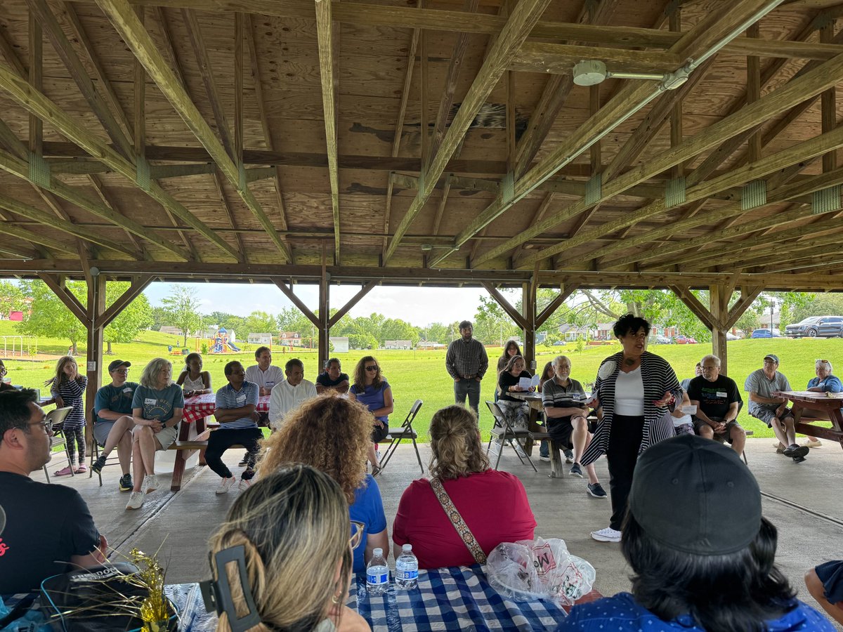 We had a great time at our Annual Awards Picnic celebrating our amazing students &amp; tutors!

Congrats to this year’s Student Achievement Award winner—recognized for outstanding growth in literacy, life skills, &amp; a true commitment to learning! 

#adulteducation