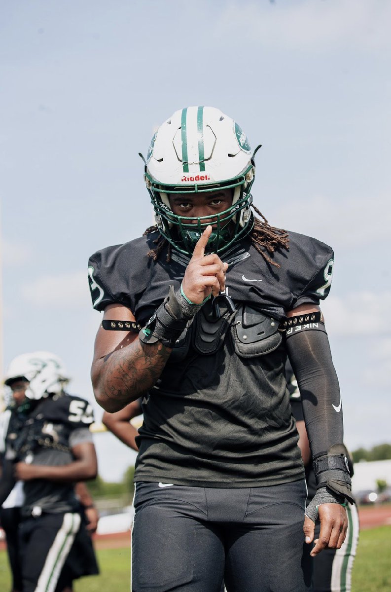 KOrmsby52's tweet photo. Had a great spring excited for the fall🔥🔥🔥@CoachDgip @paragon52 https://t.co/4u0PsYjGnv