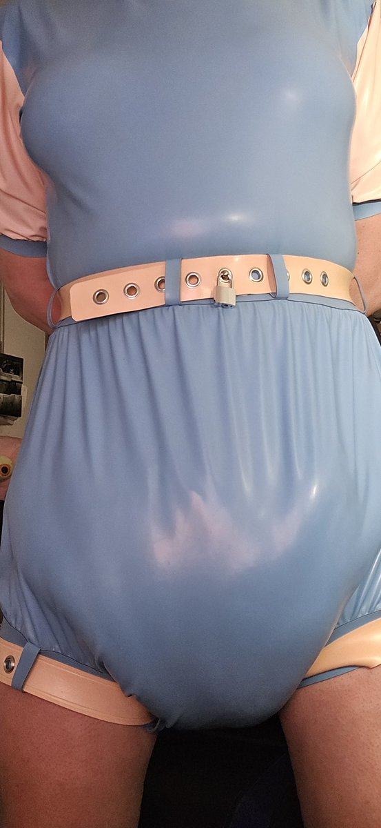 How my free day start and how it end ... locked in chastity diaper and catheter