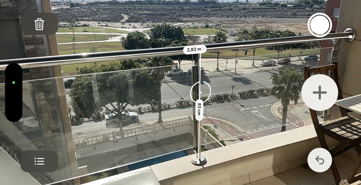 Mortyson_'s tweet photo. Cómo adaptar la terraza para que la reina de mi casa la disfrute https://t.co/NHsPp86Mgc
