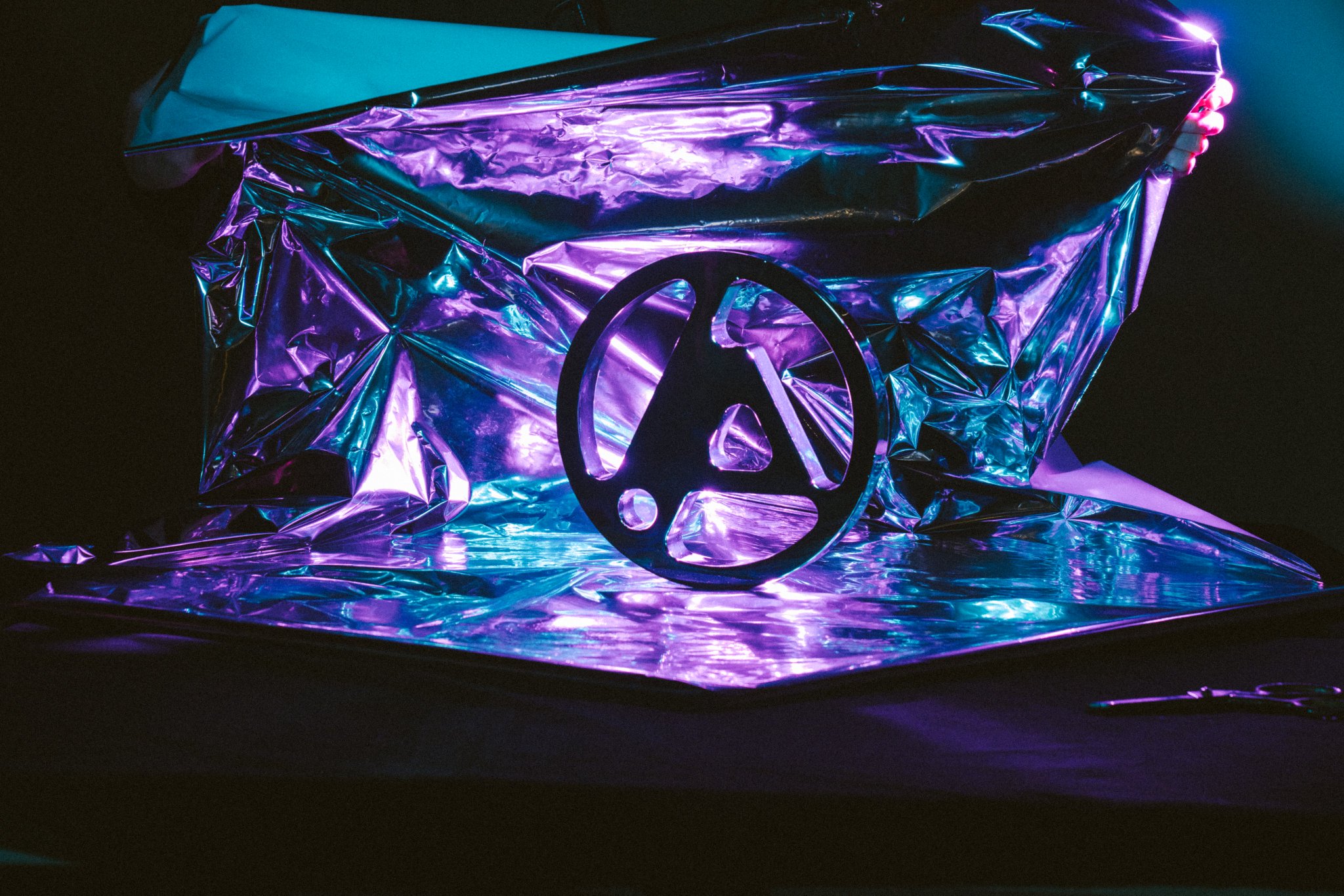 MARC＆LONA LINKIN PARK コラボ Linkin Park album cover sneaker concept 💿🖼️ 1. Hybrid