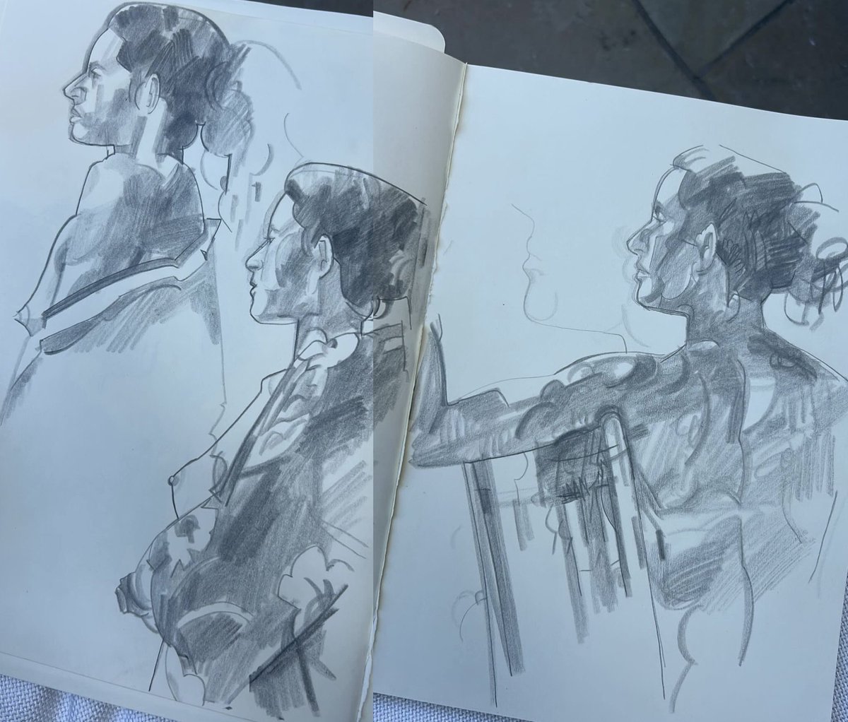 grumnaile's tweet photo. graphite 10min, 10min, 18min https://t.co/iKkvqPNf7H