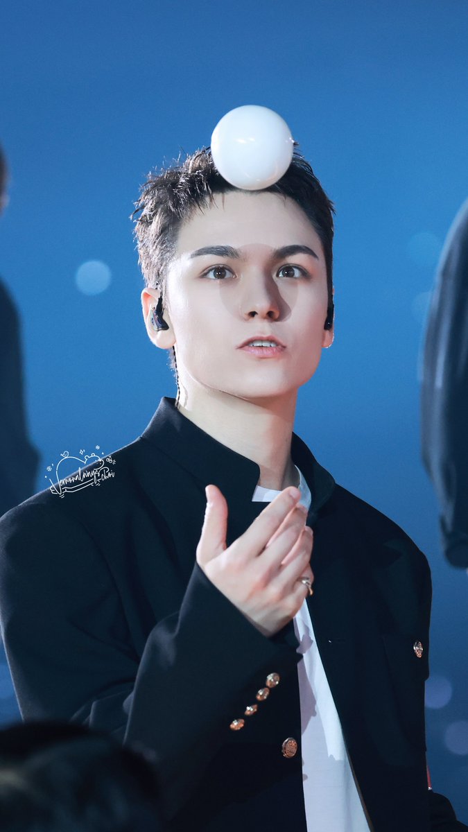 250511 SEVENTEEN 2025 JAPAN FANMEETING 'HOLIDAY' IN SAITAMA

𝑉𝑒𝑟𝑛𝑜𝑛🐻‍❄️

#SEVENTEEN #세븐틴
#VERNON #버논 #최한솔 #バーノン