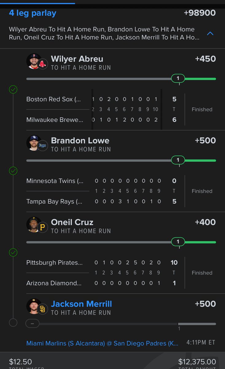 KrashWagers's tweet image. Sad

And I took Gavin Sheets in my other parlay…