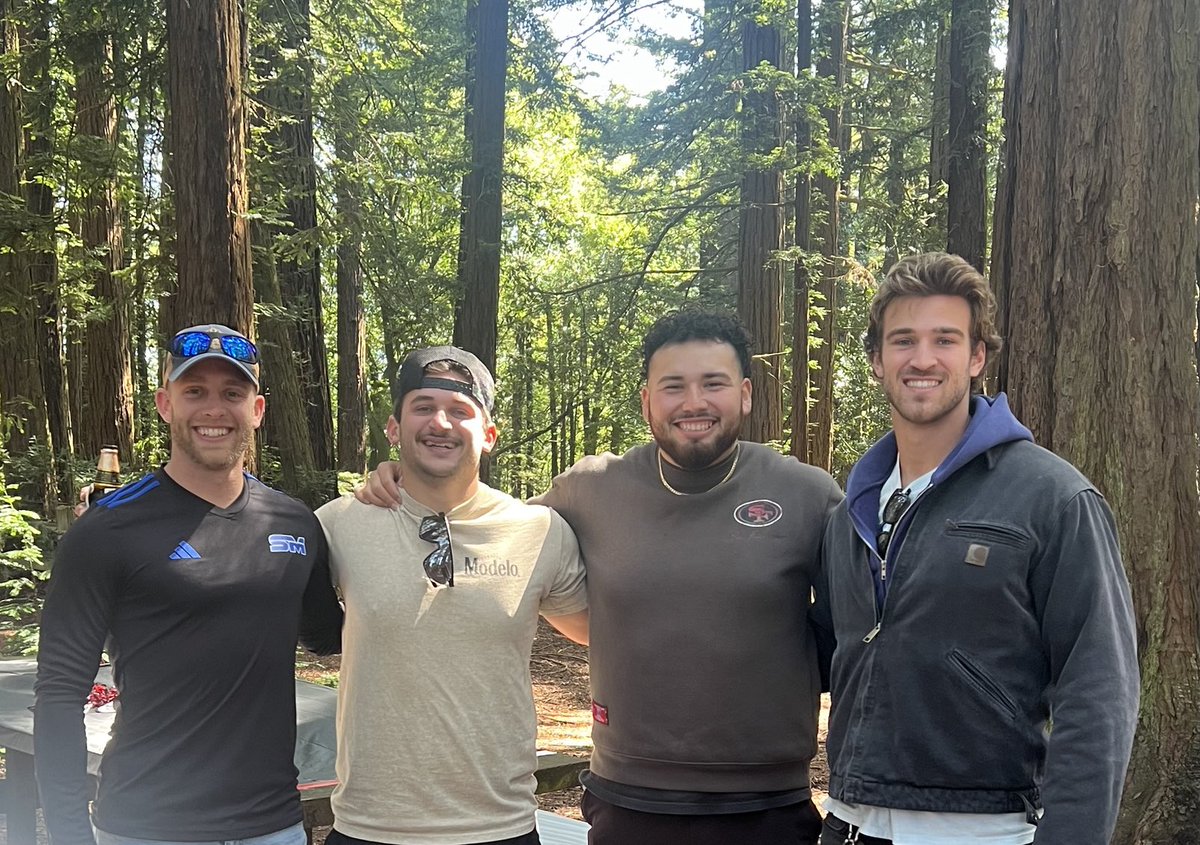 Matt Dovenberg (@coachdovenberg) on Twitter photo Great seeing our former <a href="/CSM_Football/">College of San Mateo Football</a> Specialists last weekend. Special shoutout to <a href="/g11plascencia/">Gabriel Plascencia</a> on earning your Bachelor’s degree from SDSU!! Keep balling fellas!
#DAWGS Great seeing our former <a href="/CSM_Football/">College of San Mateo Football</a> Specialists last weekend. Special shoutout to <a href="/g11plascencia/">Gabriel Plascencia</a> on earning your Bachelor’s degree from SDSU!! Keep balling fellas!
#DAWGS