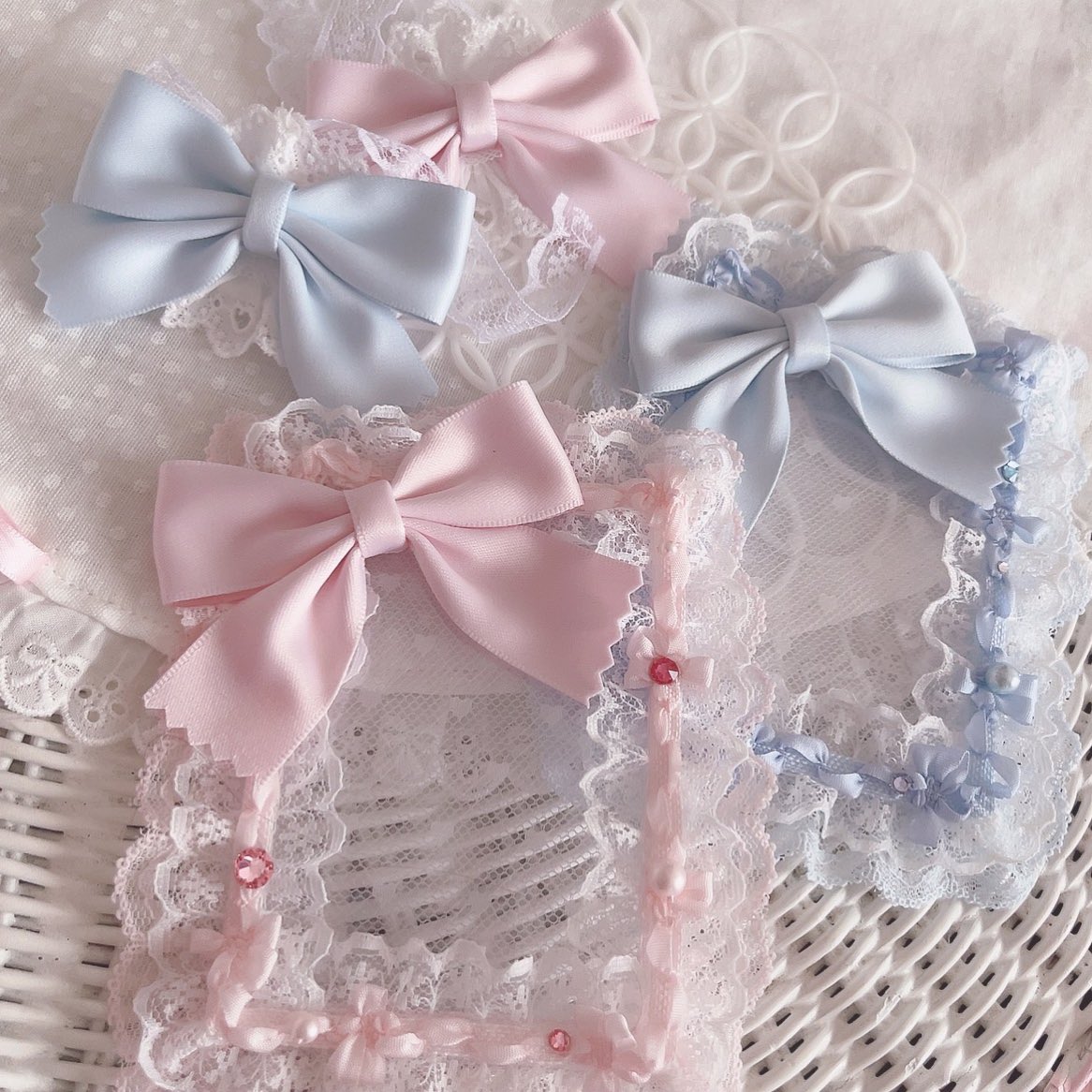 08mmu's tweet photo. ♡ྀི ₊プレゼント企画

B8サイズのカードケースとヘッドドレスのセットを2名様にプレゼントいたします.ᐟ 
フォロー&amp;リポストで応募できます。
詳細は4枚目をご確認ください。

〆:6/1 23:59 

たくさんのご参加お待ちしております🕊️⟡ ˖° ⟡ ⋆˙ https://t.co/Jf56w2kQOM