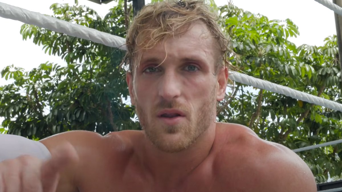 WrestleTalk_TV's tweet image. Logan Paul has a message for WWE stars who have a problem with his position in the company:

"It's my understanding that some of my peers are not happy that I get these shots so quickly in my career. Let me break it down for you.

"In your simple brains, do you think I'm here…