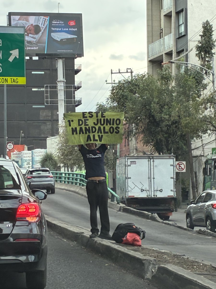 chavodeltoro's tweet photo. Bellísimo, bellísimo, bellísimo...
#EleccionesJudiciales https://t.co/UMN463NRGp