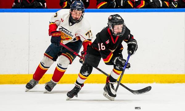 Let's teach hockey like it's a video game: hubs.li/Q03pzbLJ0 🎮