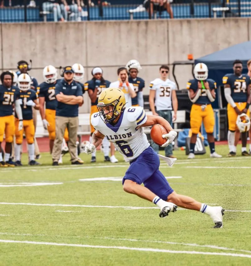 #Agtg I’m blessed to receive an offer from Albion College!! <a href="/CoachAvaloy/">Kyle Avaloy</a> 
<a href="/CoryMentzer/">Cory Mentzer</a> <a href="/BHurley941/">B. Hurley</a> <a href="/CoachBurnett93/">Coach CB🇯🇲🏈</a>