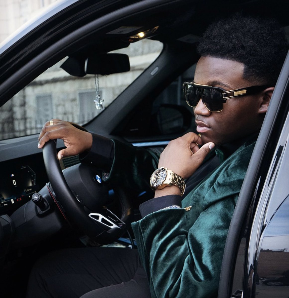 zay_ocean's tweet image. KING SHT💎#Prom25k #promking