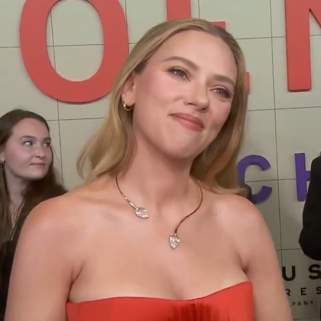 scarchastain's tweet photo. 😭😭😭😭😭😭😭 https://t.co/KjyPFoTbd3