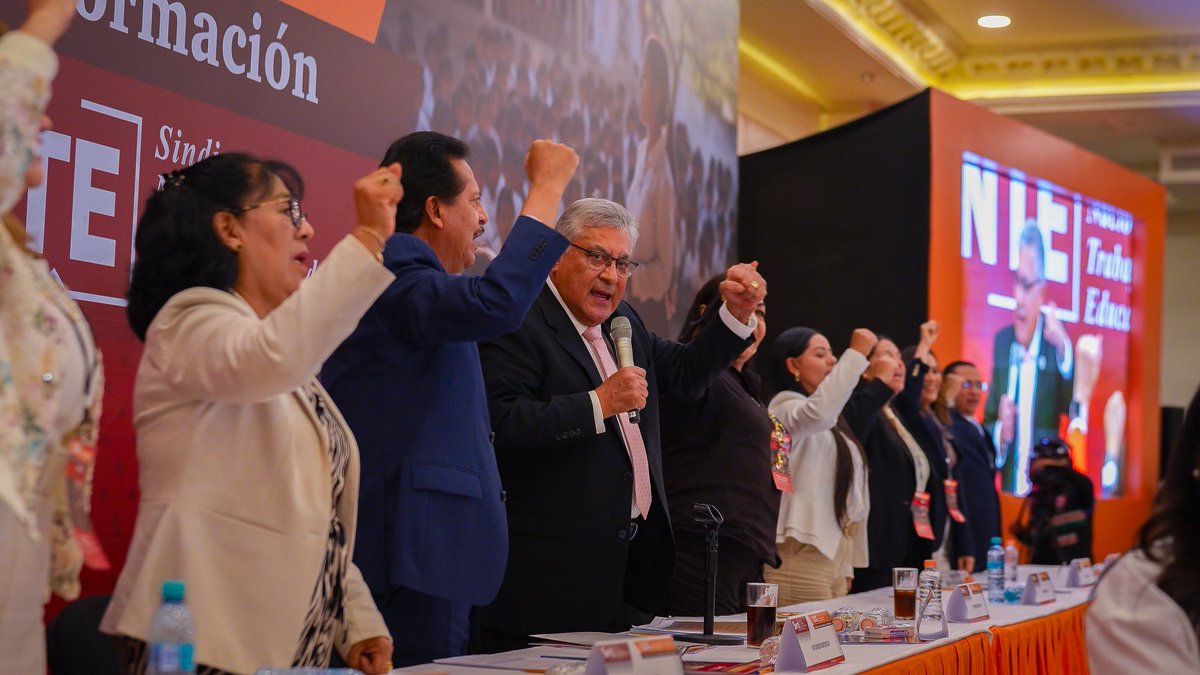 #SNTE || Llevamos a cabo los trabajos de la LIX Sesión Extraordinaria del Consejo <a href="/SnteNacional/">SNTE Nacional</a>.
 
Han sido meses de esfuerzos y negociaciones importantes, que se traducen en logros como el incremento salarial para las y los trabajadores de la educación. 👍🏽

“𝙀𝙡 𝙎𝙉𝙏𝙀
