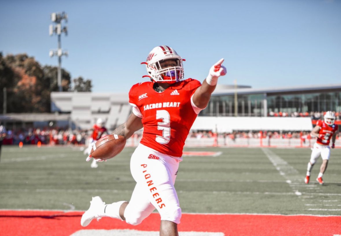 Isaiah Harris (@isaiahgoviral) on Twitter photo #AGTG After a great phone call with <a href="/CoachKennedy17/">Michael Kennedy Jr</a> blessed to receive an offer from Sacred heart university!!
<a href="/WillVapreps/">Will Vapreps Garlick</a>
<a href="/VaPrepsRivals/">Virginia Preps</a>
<a href="/PrepRedzoneVA/">Prep Redzone Virginia</a> #AGTG After a great phone call with <a href="/CoachKennedy17/">Michael Kennedy Jr</a> blessed to receive an offer from Sacred heart university!!
<a href="/WillVapreps/">Will Vapreps Garlick</a>
<a href="/VaPrepsRivals/">Virginia Preps</a>
<a href="/PrepRedzoneVA/">Prep Redzone Virginia</a>