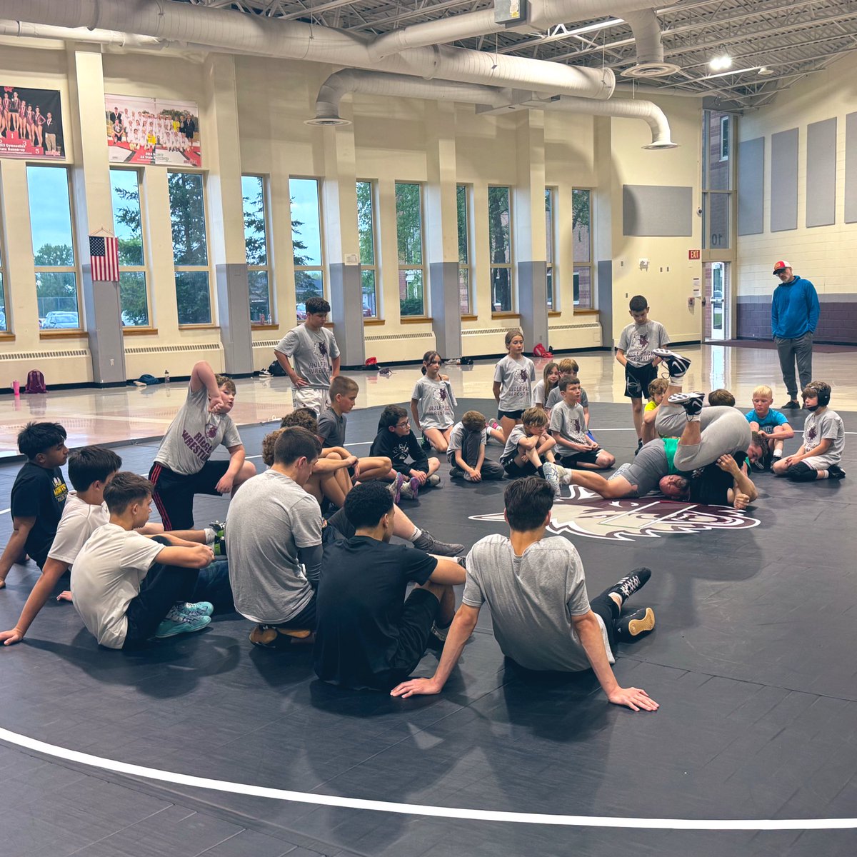 Wolves_WC's tweet photo. Night 2 of wrestling camp and the Jr. Wolves are on the prowl! 🐺💪 Takedowns, teamwork, and tons of sweat—these kids are crushing it! 🤼‍♂️🔥

#WeRPR #JrWolves #WrestlingCampVibes #FutureChamps https://t.co/d0kVUaq7Mj