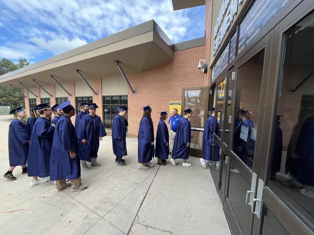 Travis Christensen (@fnhprincipal) on Twitter photo 