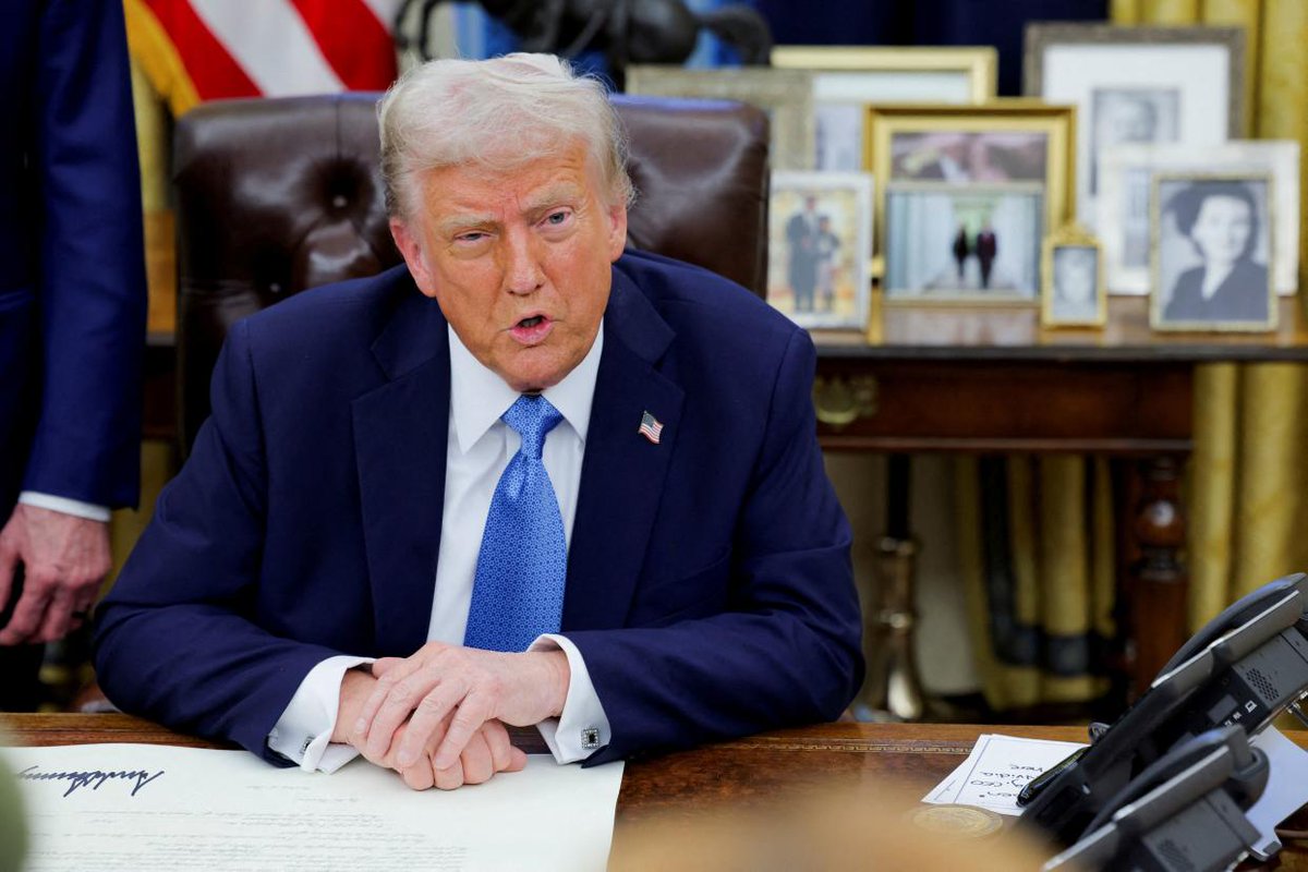 🚨 BREAKING : "Tribunale dichiara che Trump non ha l'autorità per impostare dazi doganali"