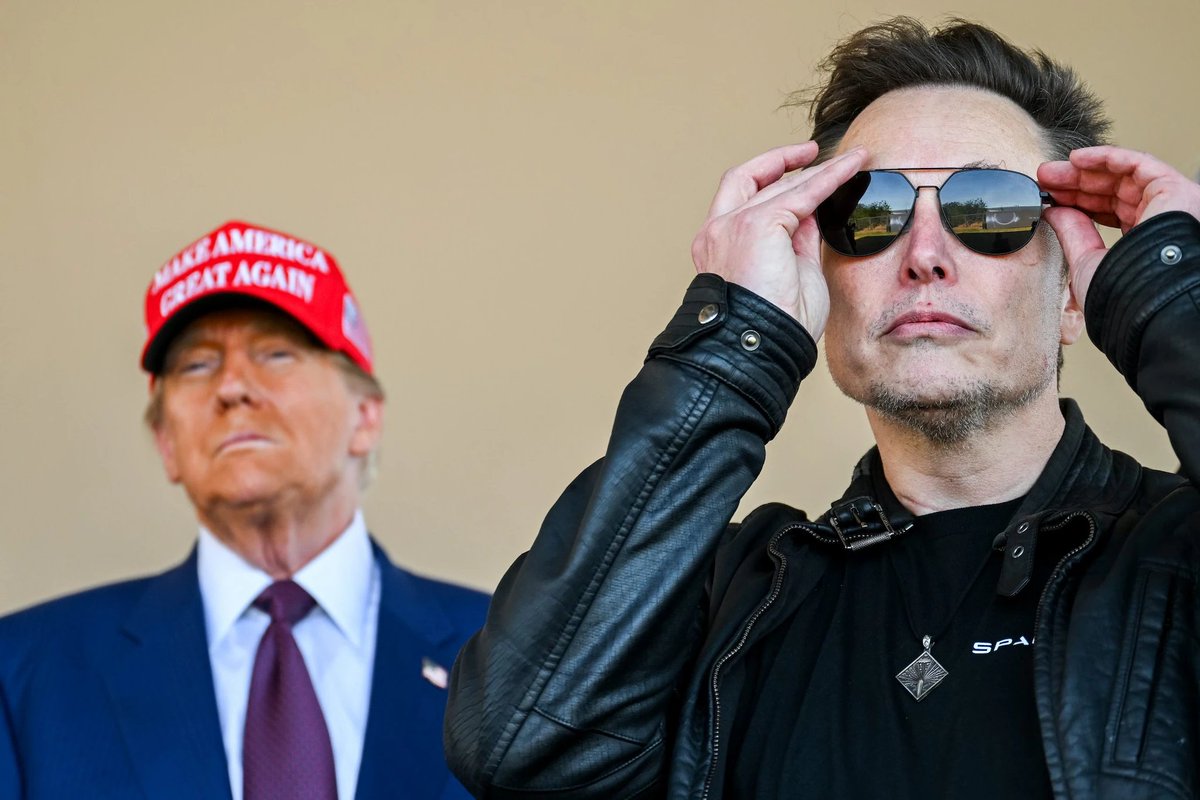 🚨Elon Musk  steps down from Trump’s administration after criticising his new bill.

His exit comes just one day after he openly criticised President Trump for the first time. Musk said Trump’s “big, beautiful” spending bill would increase the budget deficit and hurt the efforts