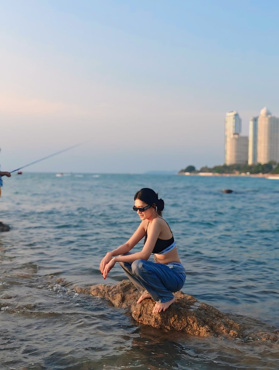 บ้างทีการได้อยู่คนเดียวมันก็ช่วยให้เราคิดอะไรได้บ้าง #พระราม9 #มีนบุรี #รามมินทรา