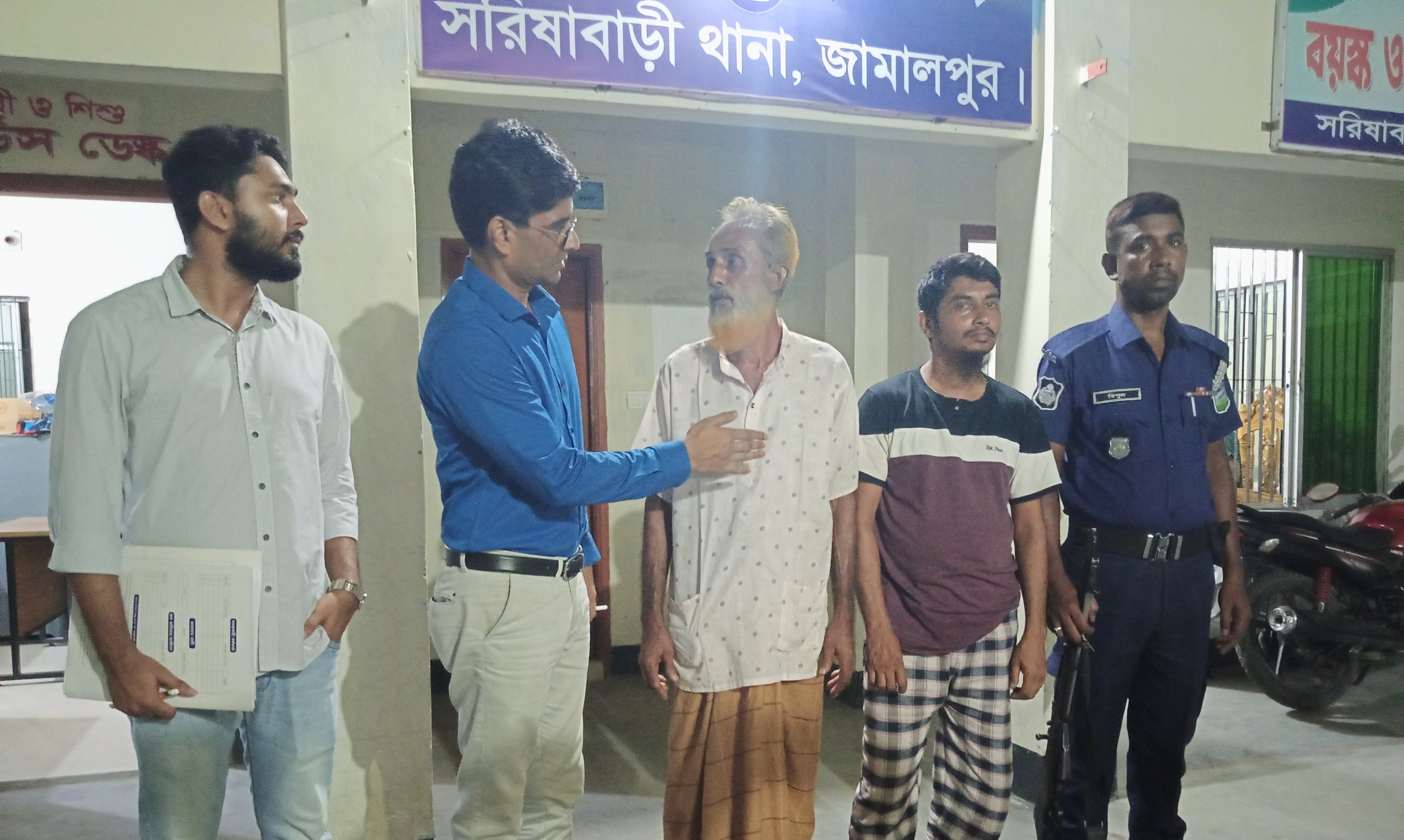 প্রতিপক্ষকে ফাঁসাতে নিখোঁজ নাটক: ১৭ দিন পর উখিয়া থেকে উদ্ধার যুবক, পরিবারের কাছে হস্তান্তর