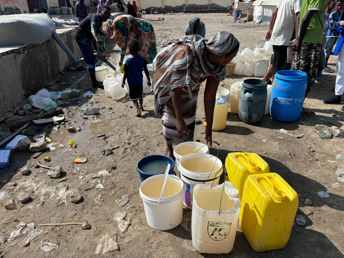 HananBalkhyحنان بلخي (@hananbalkhy) on Twitter photo A deadly cholera outbreak is sweeping across #Sudan with a new wave spreading. In last 10 months:
📍65,291 cases
📍1,721 deaths
📍Khartoum is now the epicentre
Decimated infrastructure, unsafe water and mass displacement are fueling this preventable crisis.
<a href="/WHO/">World Health Organization (WHO)</a> is responding A deadly cholera outbreak is sweeping across #Sudan with a new wave spreading. In last 10 months:
📍65,291 cases
📍1,721 deaths
📍Khartoum is now the epicentre
Decimated infrastructure, unsafe water and mass displacement are fueling this preventable crisis.
<a href="/WHO/">World Health Organization (WHO)</a> is responding